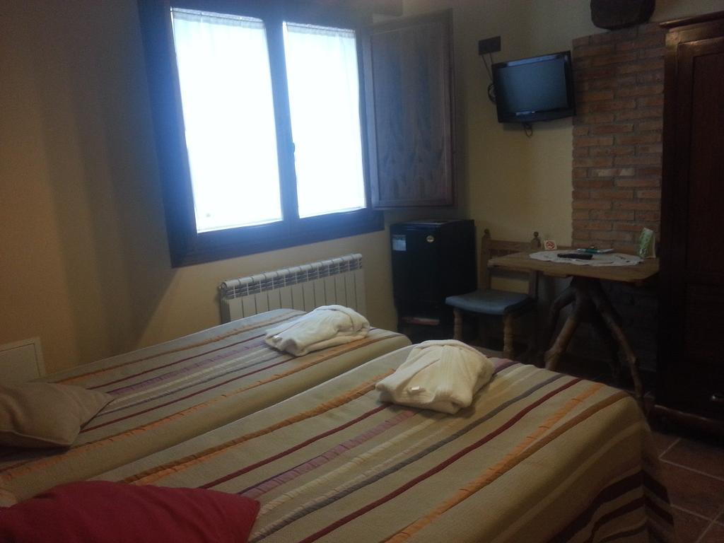 Hotel Rural El Horno De Aliaga Bagian luar foto