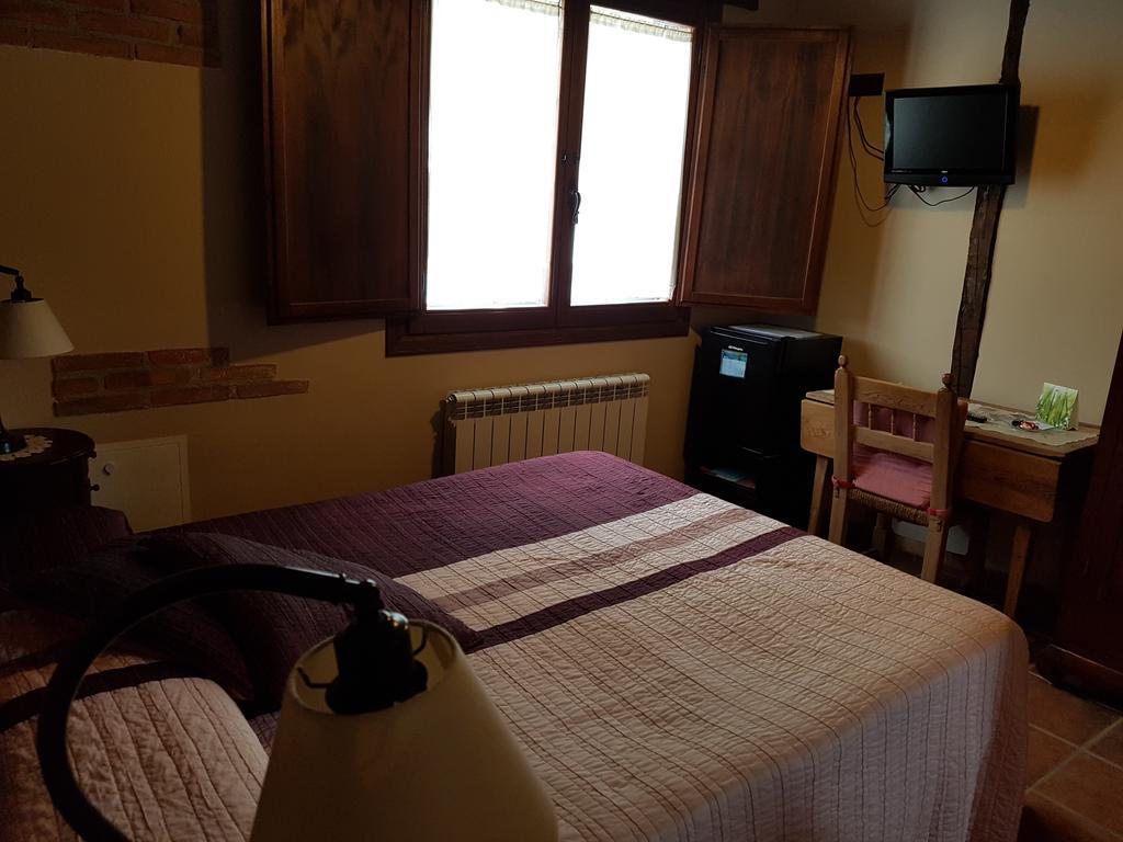 Hotel Rural El Horno De Aliaga Bagian luar foto